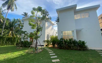 Moderne Poolvilla mit 3 Schlafzimmern in Hinkong